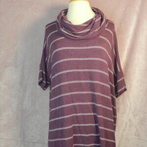 Womens Short Sleeve Scoop Neck Loft Shirt Size S